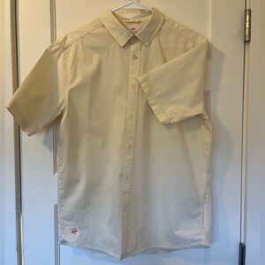 Globe • Foundation S/S Shirt • Organic Cotton • Bleach-Free • Men’s M